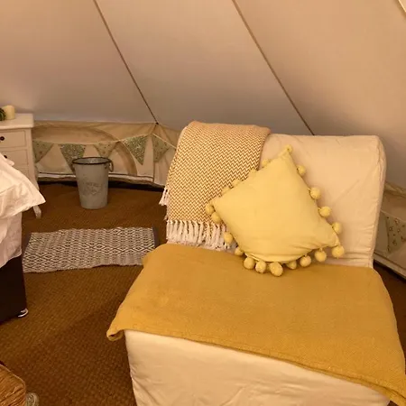 Tin And Canvas Glamping Pickering, Canvas Capers Bell Tent Luxury tent *