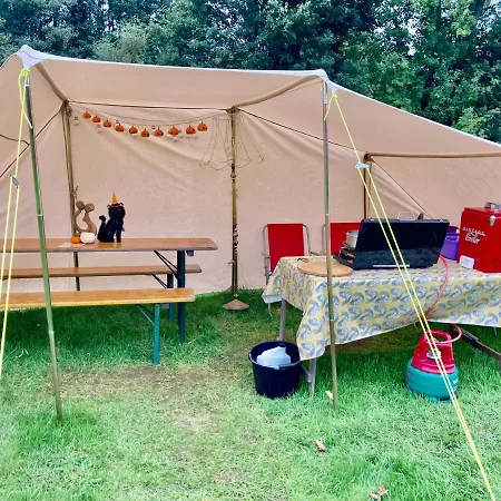 Tin And Canvas Glamping Pickering, Canvas Capers Bell Tent