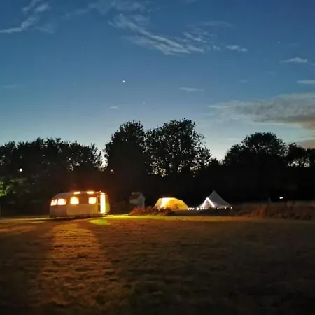 Luxury tent Tin And Canvas Glamping Pickering, Canvas Capers Bell Tent Pickering