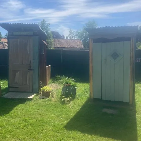 Tin And Canvas Glamping Pickering, Canvas Capers Bell Tent *