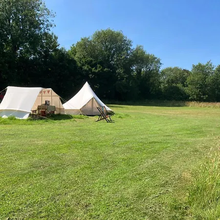 Luxury tent Tin And Canvas Glamping Pickering, Canvas Capers Bell Tent Pickering