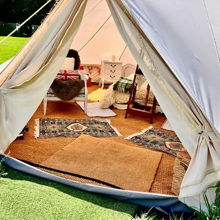 Tin And Canvas Glamping Pickering, Canvas Capers Bell Tent Luxury tent Pickering